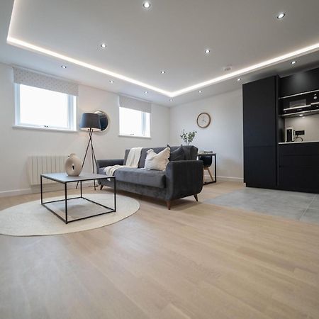 One And Two Bedroom Apartments Near Holloway Train Station By Belvilla Londra Exterior foto