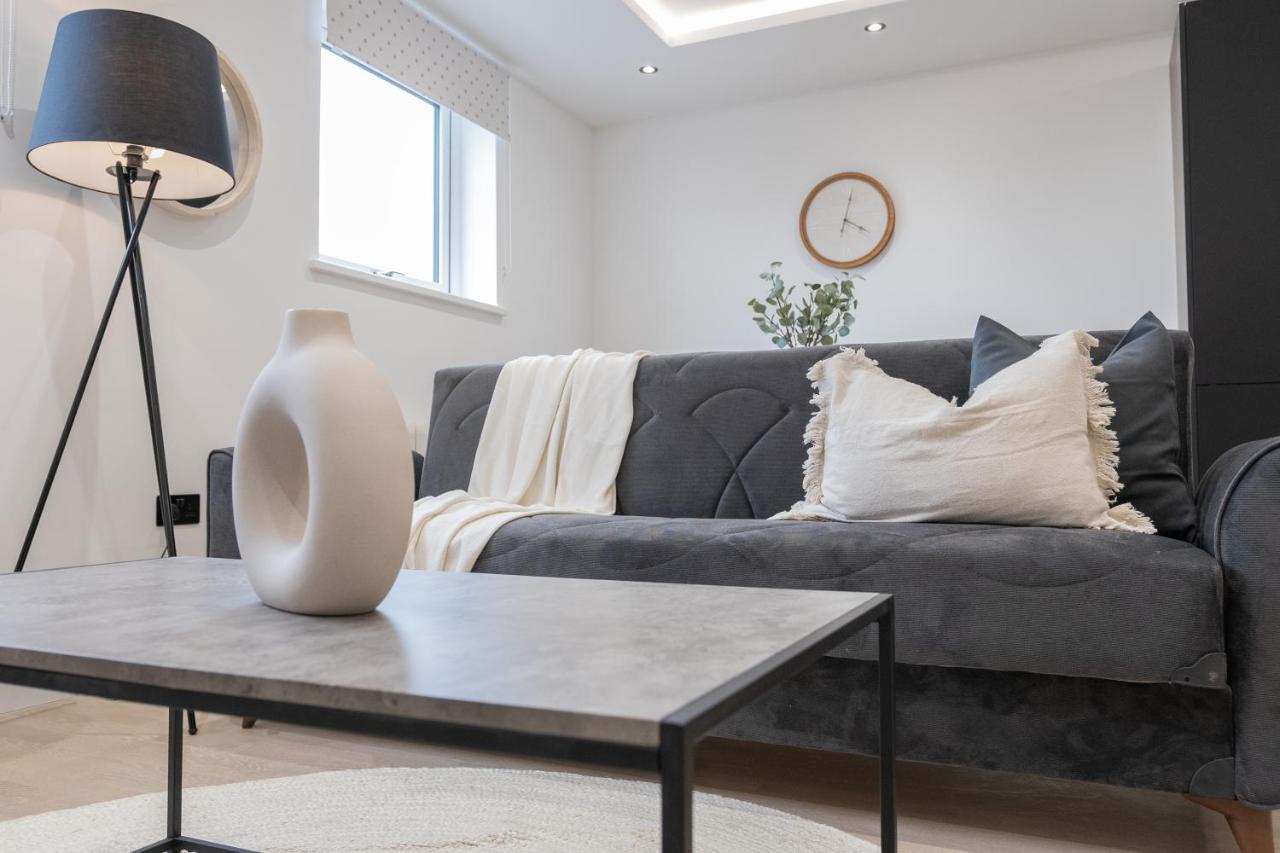One And Two Bedroom Apartments Near Holloway Train Station By Belvilla Londra Exterior foto