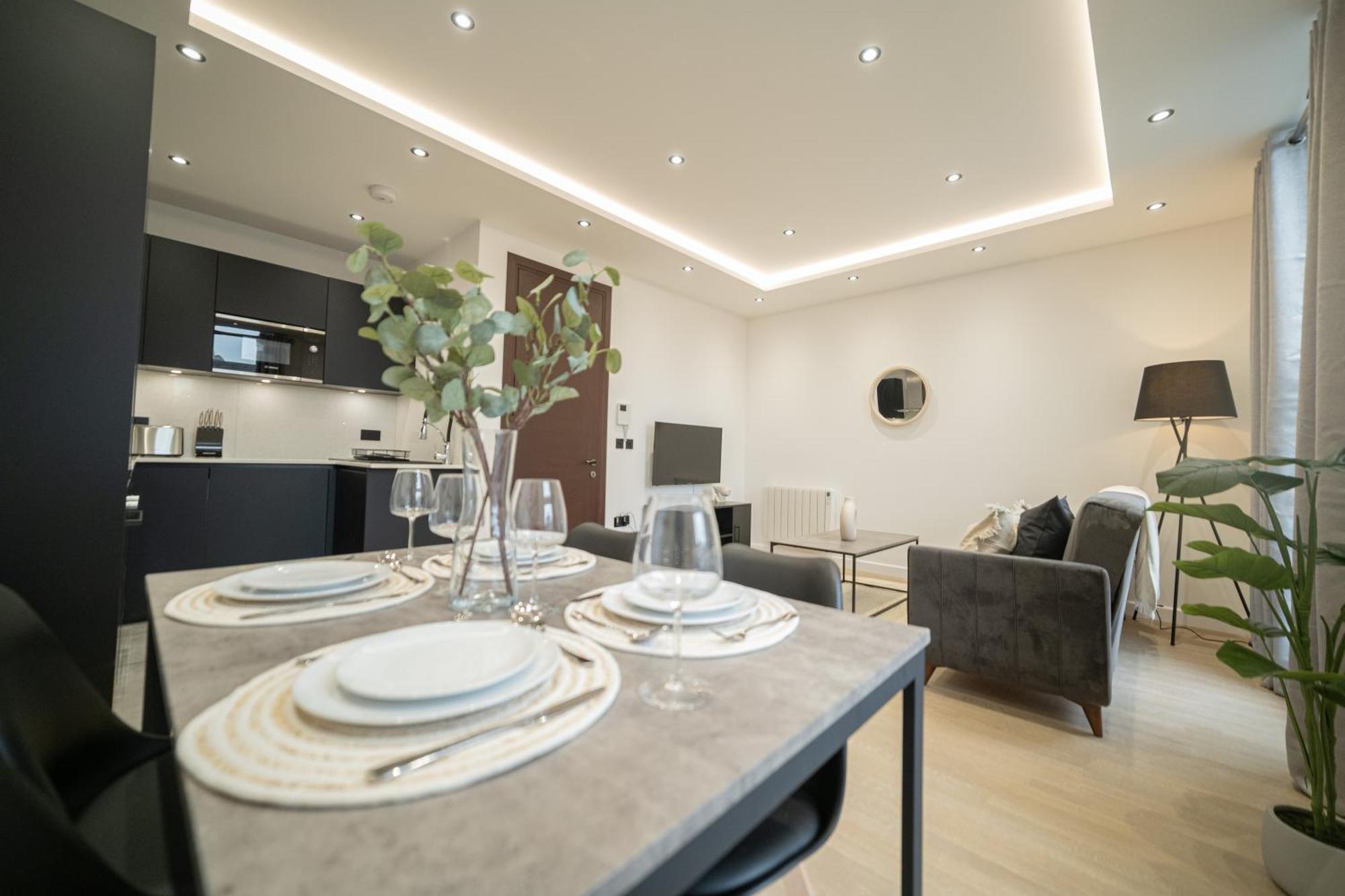 One And Two Bedroom Apartments Near Holloway Train Station By Belvilla Londra Exterior foto